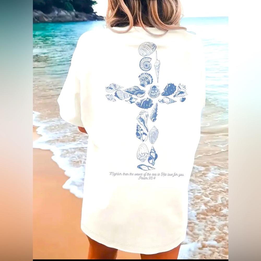 NWT Seashell Cross Bible Verse Beach Graphic T-Shirt